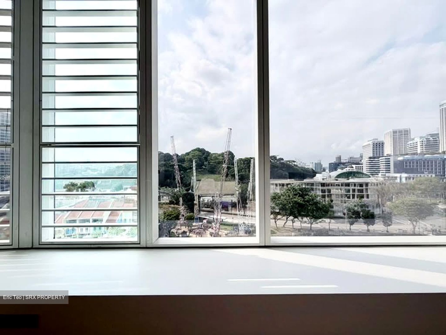 The Central (D1), Office #587553301